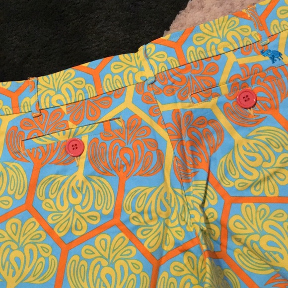 Patterned Shorts - Picture 3 of 3